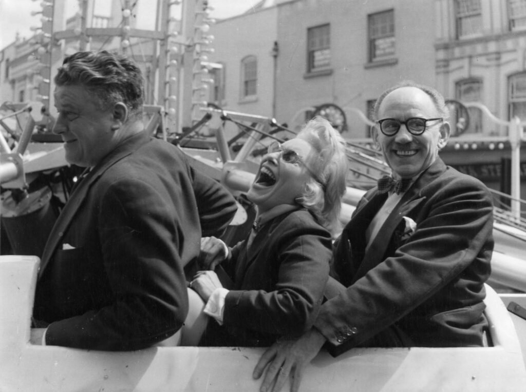 1527070195-DE PR May Fair012