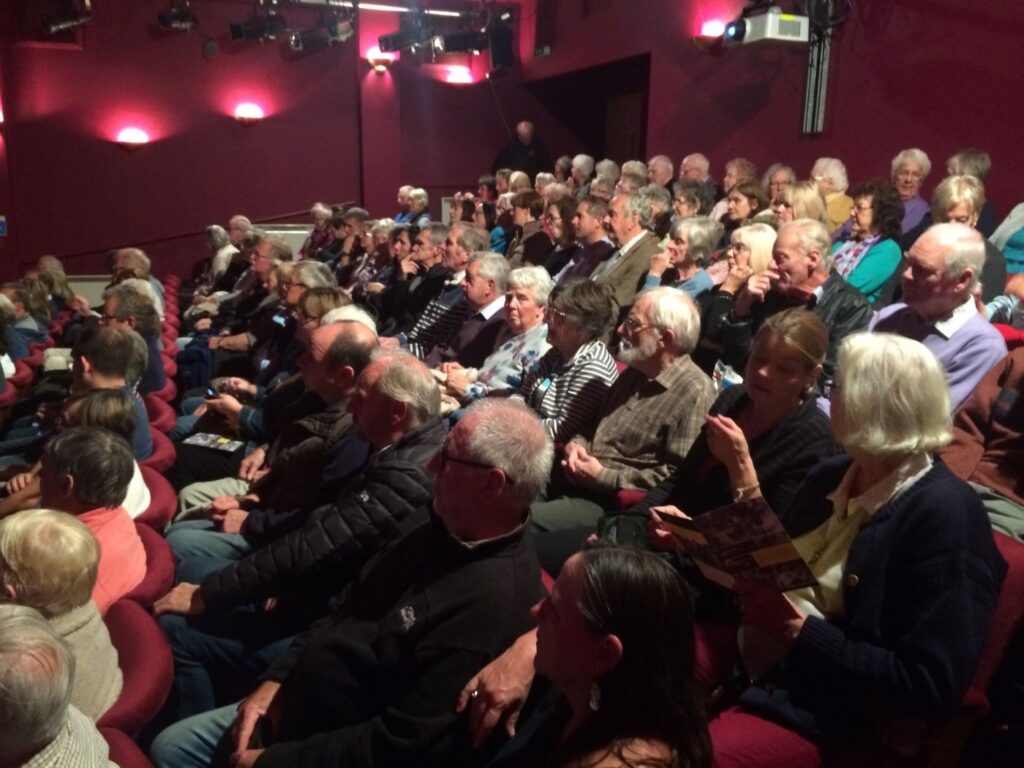 1543500247-Ledbury screening of hop film – sell out third screening